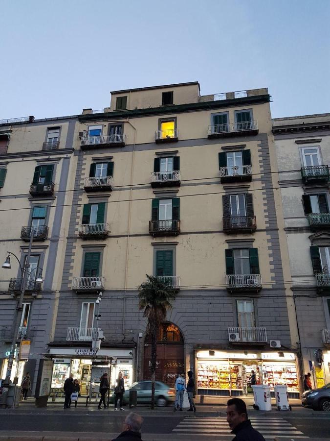 Готель 61 Piazza Cavour Неаполь Екстер'єр фото